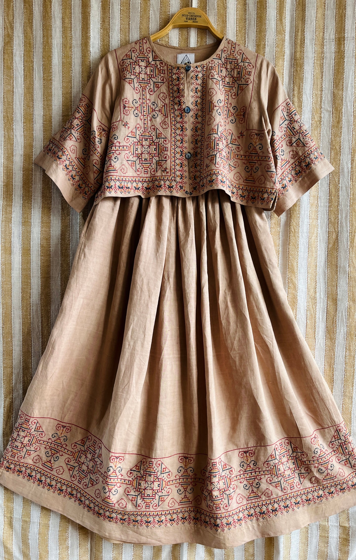 Full embroidery skirt set