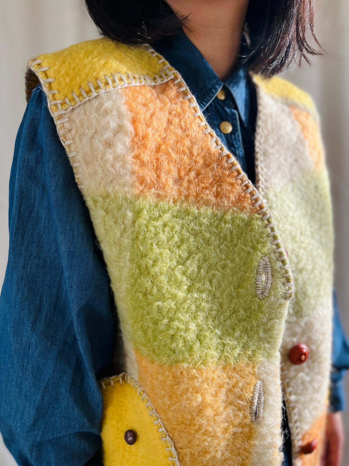 Boiled Wool Blanket turns little chicks oversize gilet