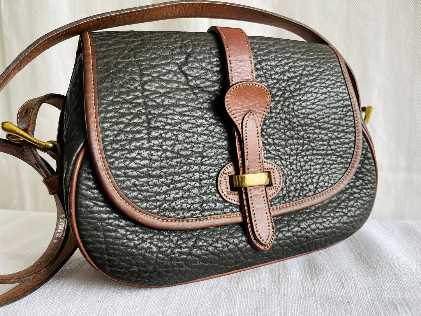 Dark Brown/Burnt Cedar Small Tack Bag Messenger Crossbody Handbag B148