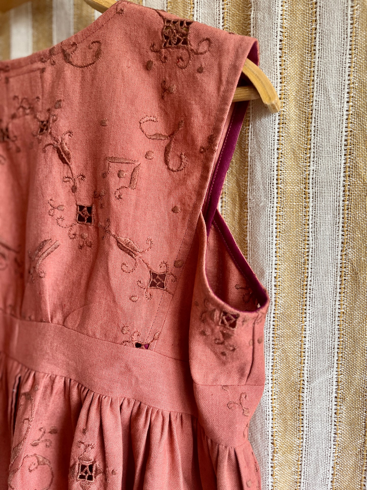 Passion Dyes - Canyon Square Neck