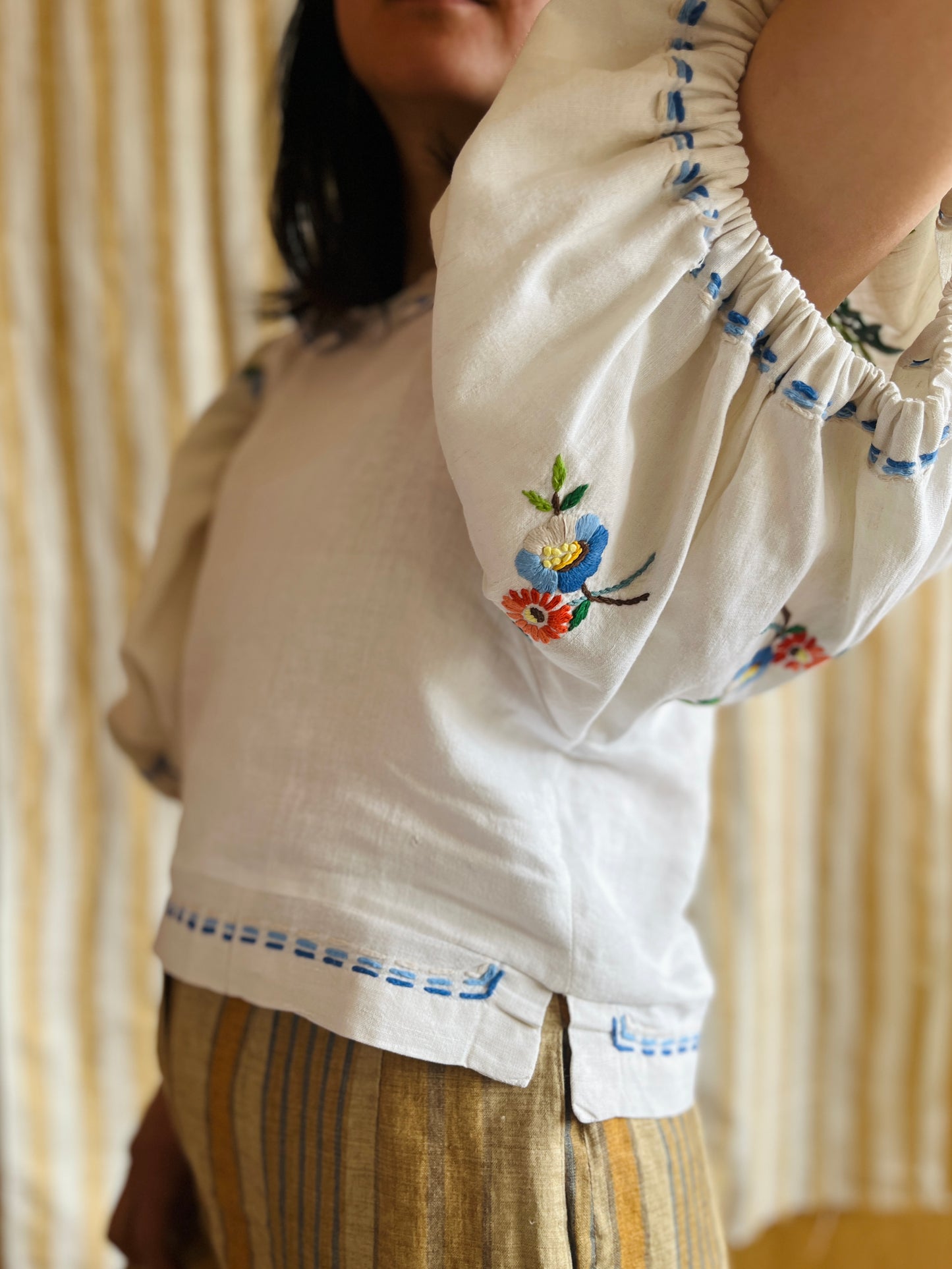 Nordic Floral Air Balloon Sleeves Cropped Top