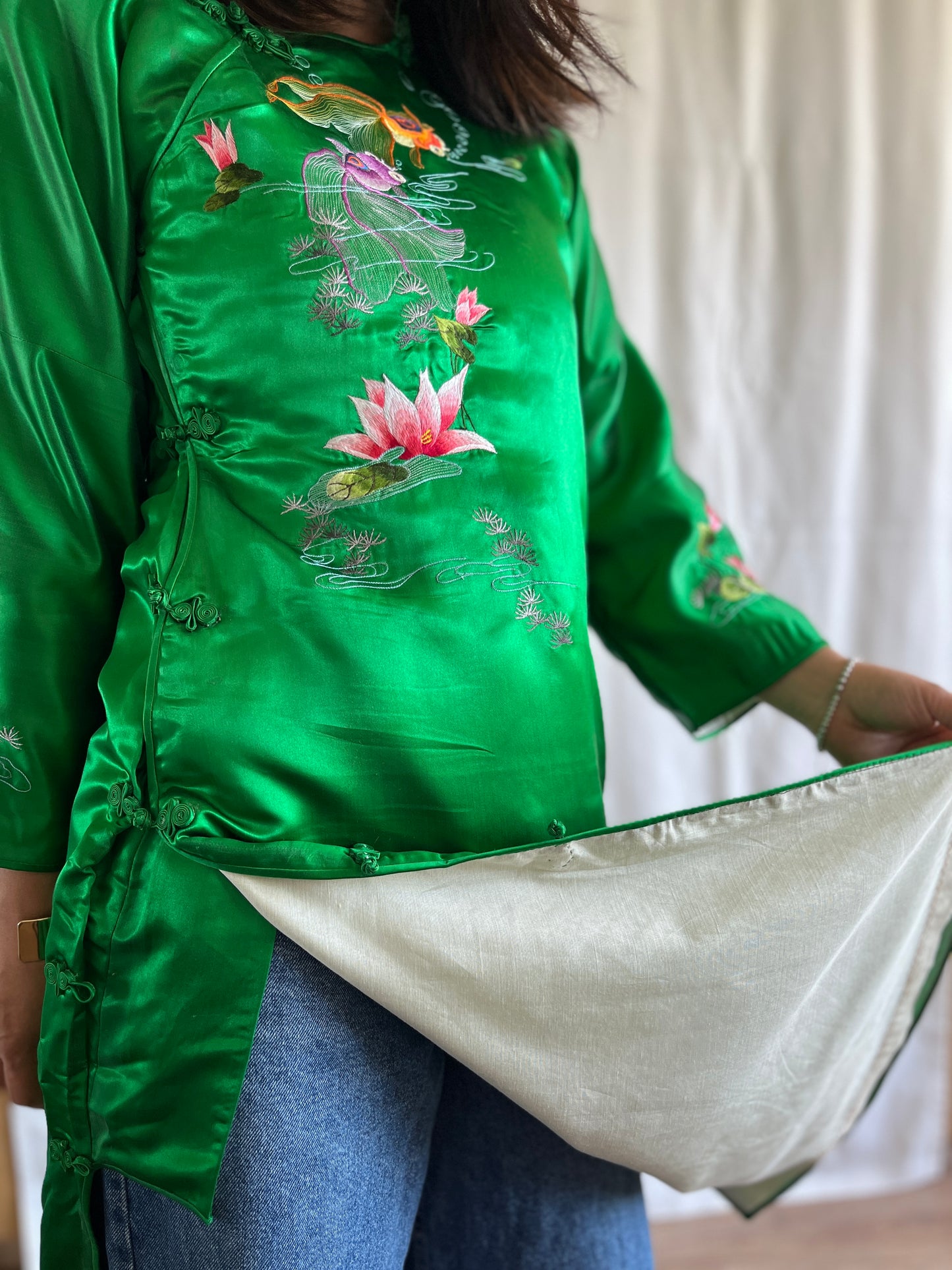 Vintage 60s Handwork Chinese Satin Cheongsam Qipao with Gold fish hand embroidery