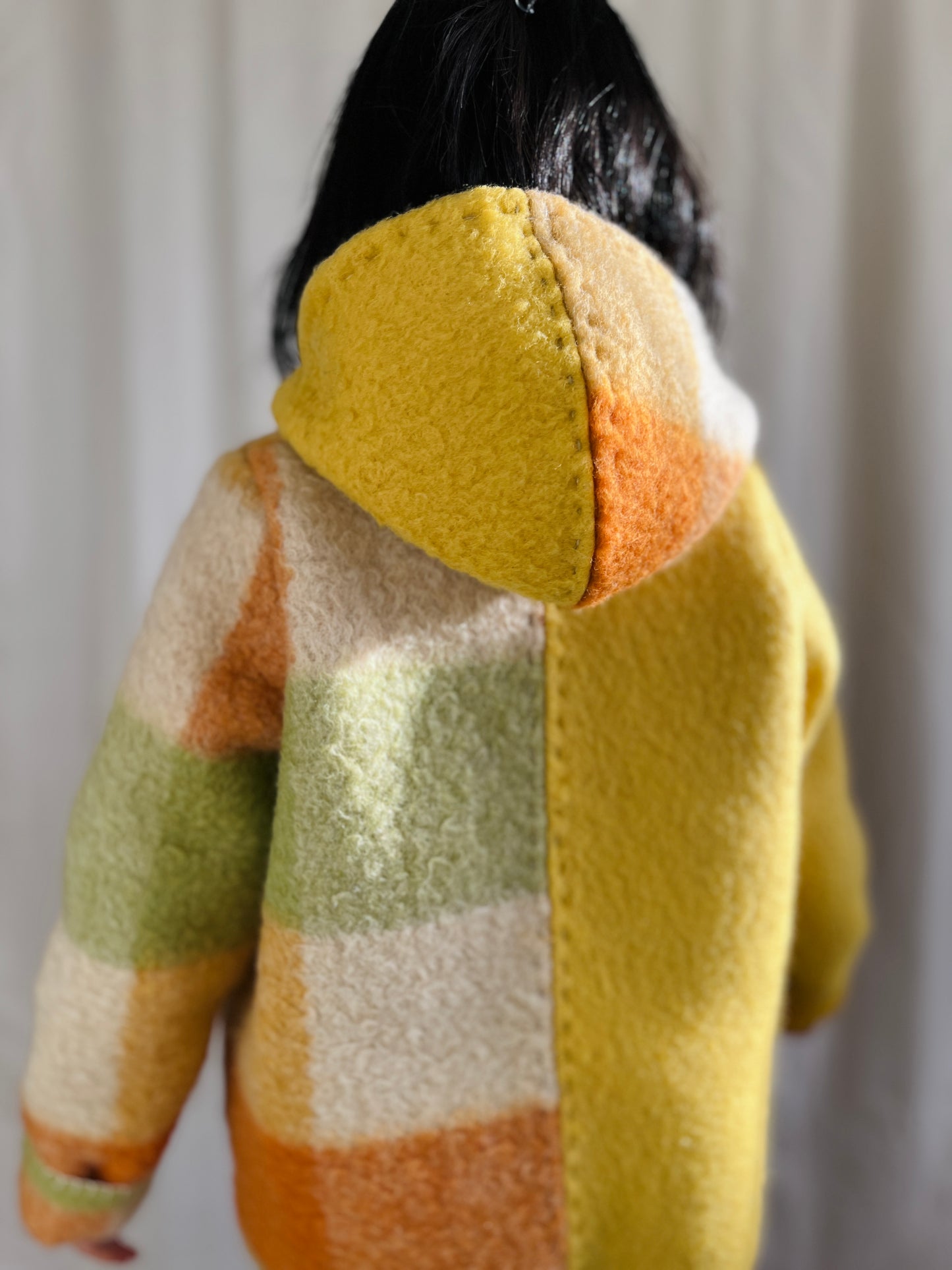 Repurpose thick wool blanket turns cosy winter coat with detachable Hoodie