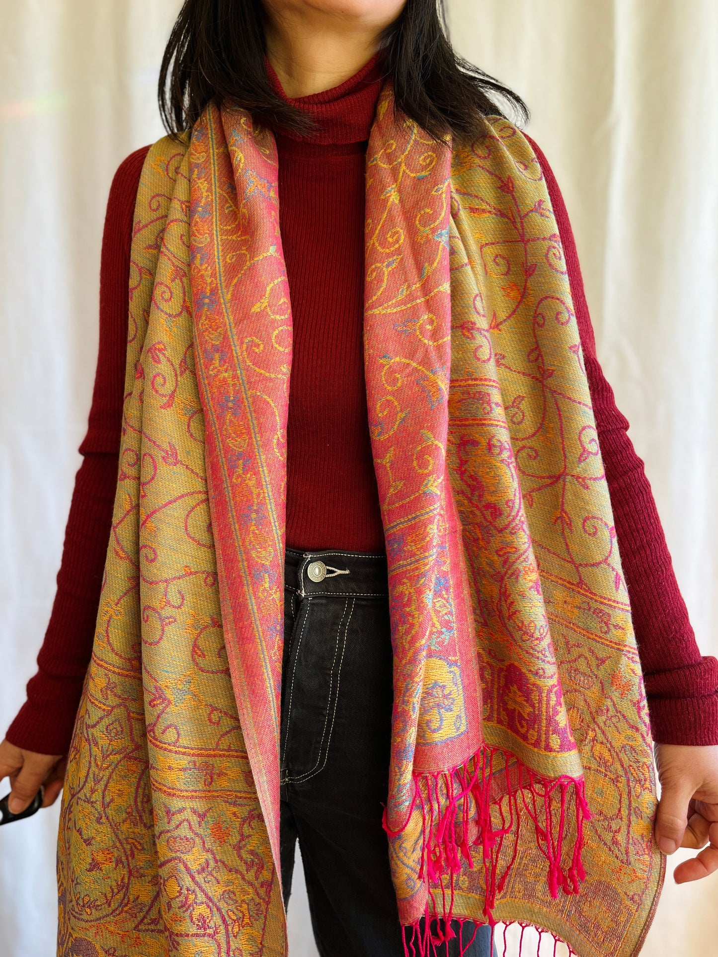 Vintage Pashmina Silk Shawl Reversible Tassel Paisley woven scarf