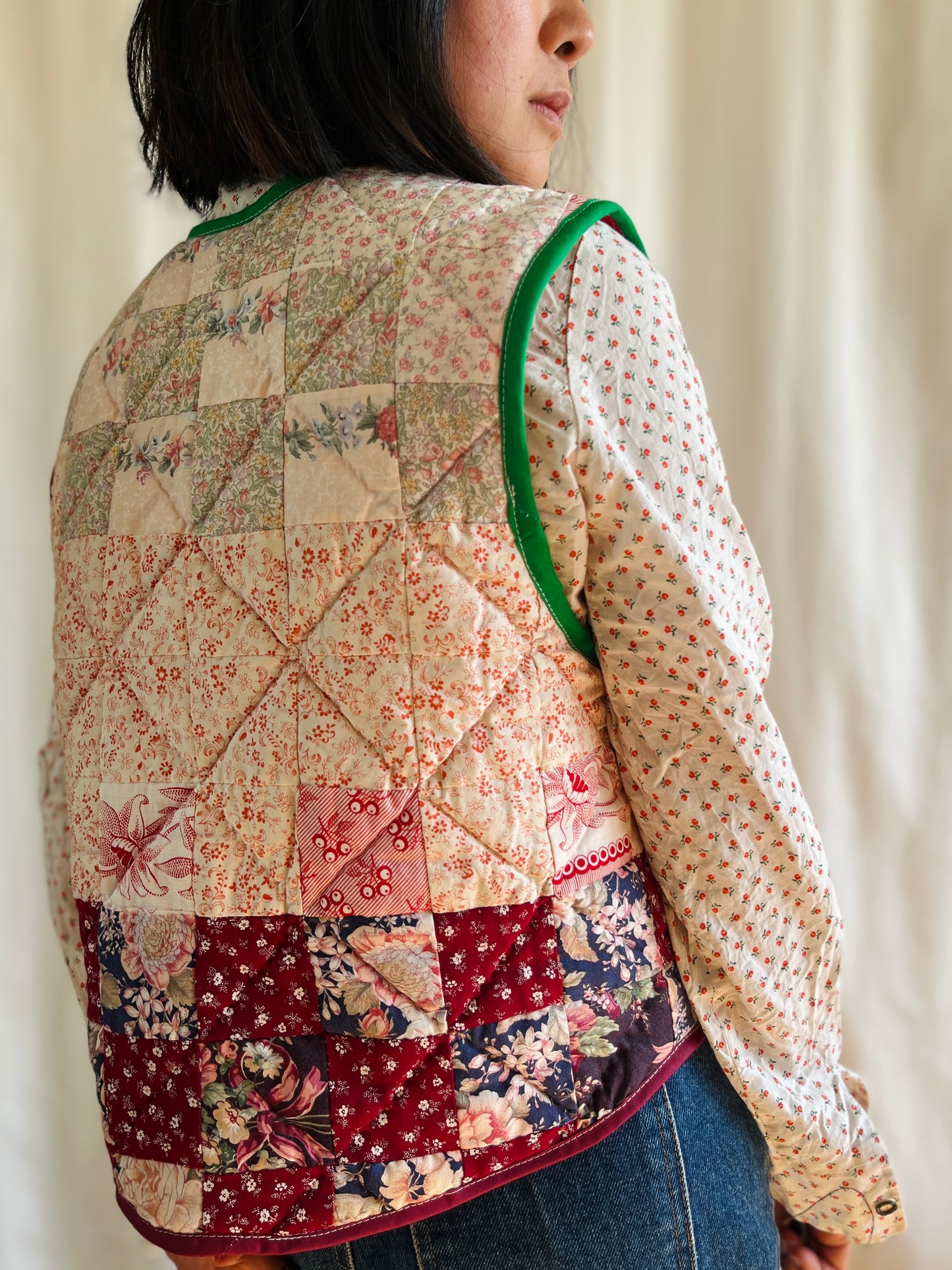 👒 Vintage Hand quilt vest