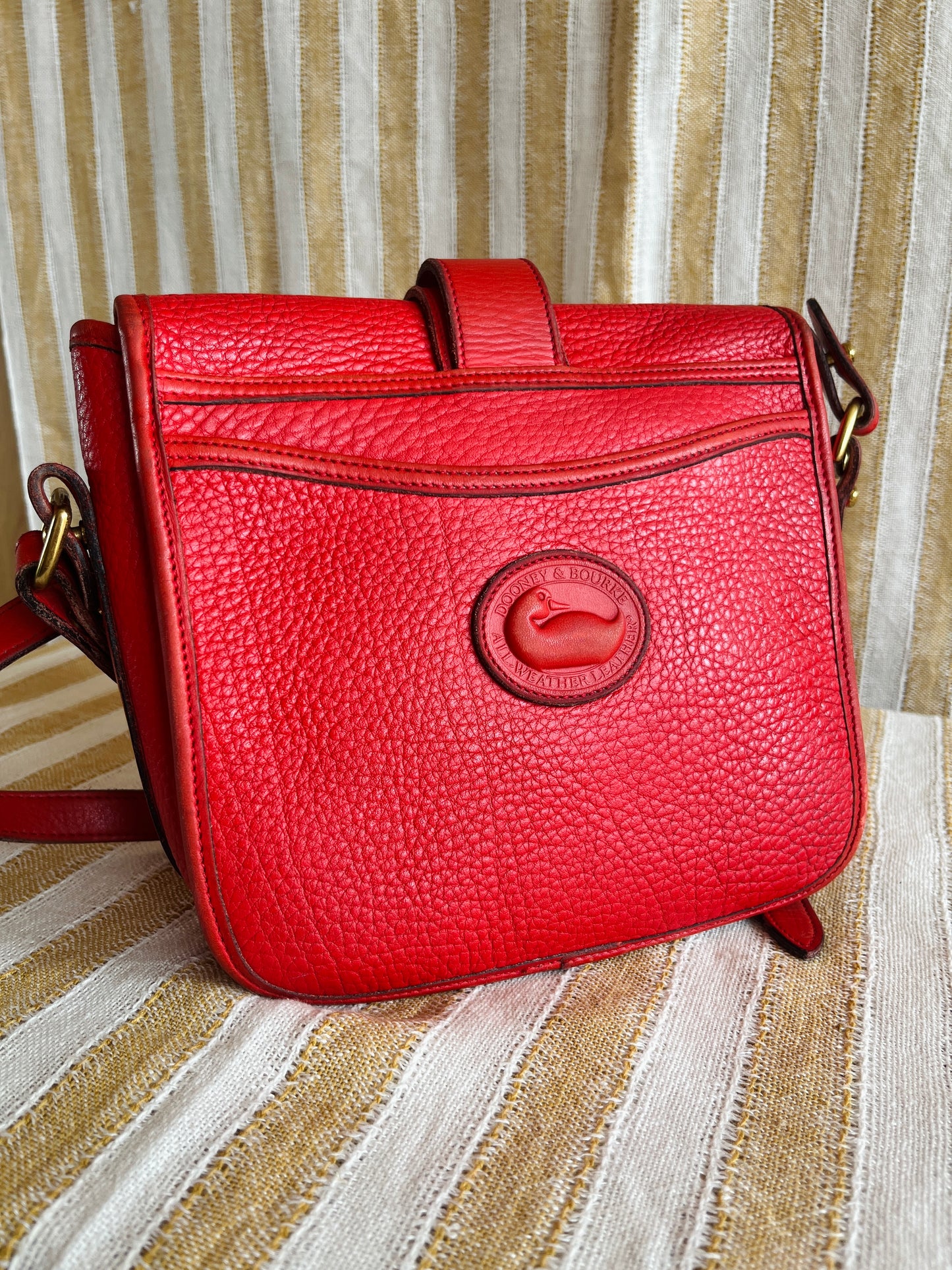 RED R56 Equestrian Binocular Tack Bag