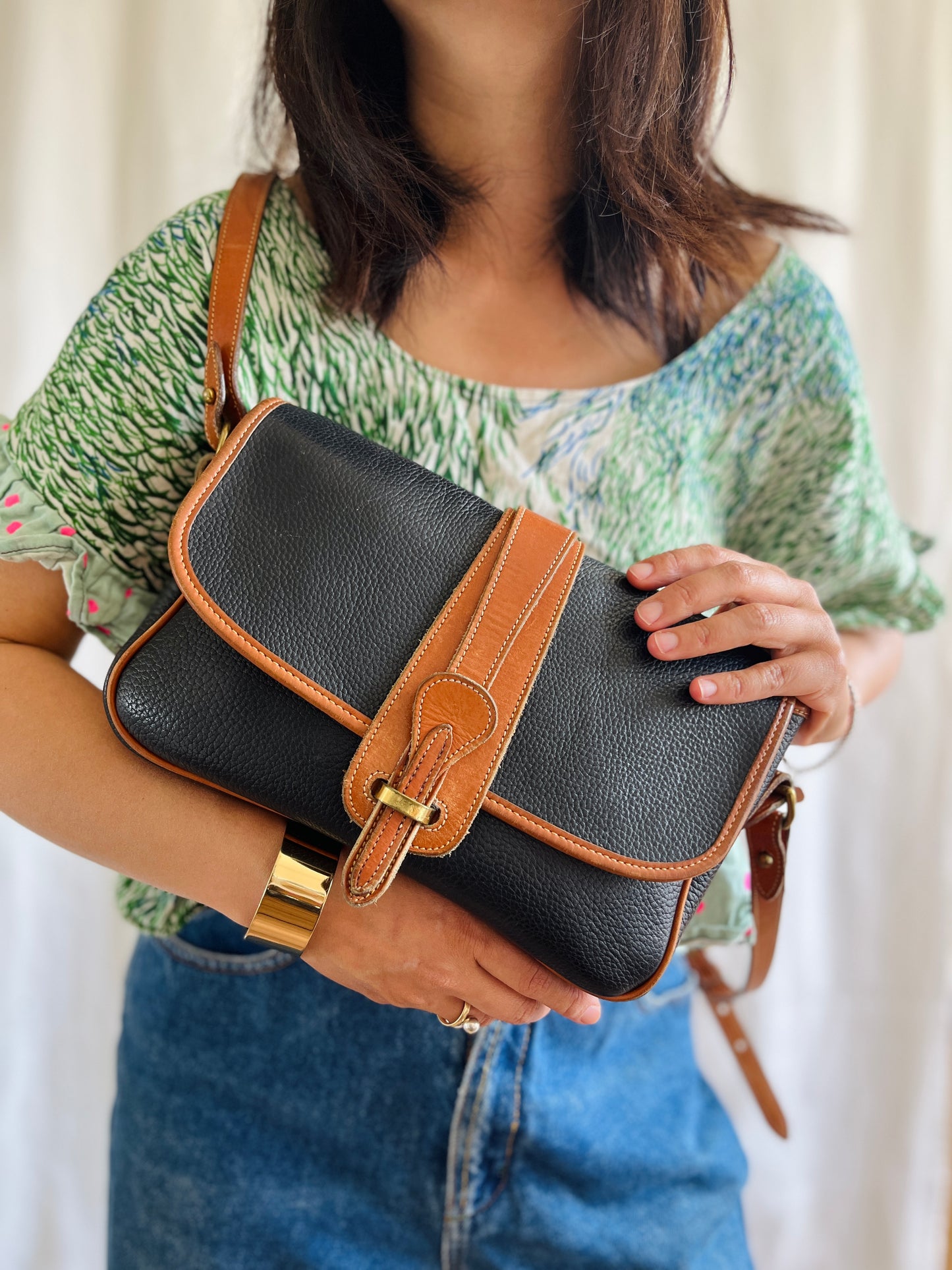 Black /British Tan R54 Large Equestrian Crossbody