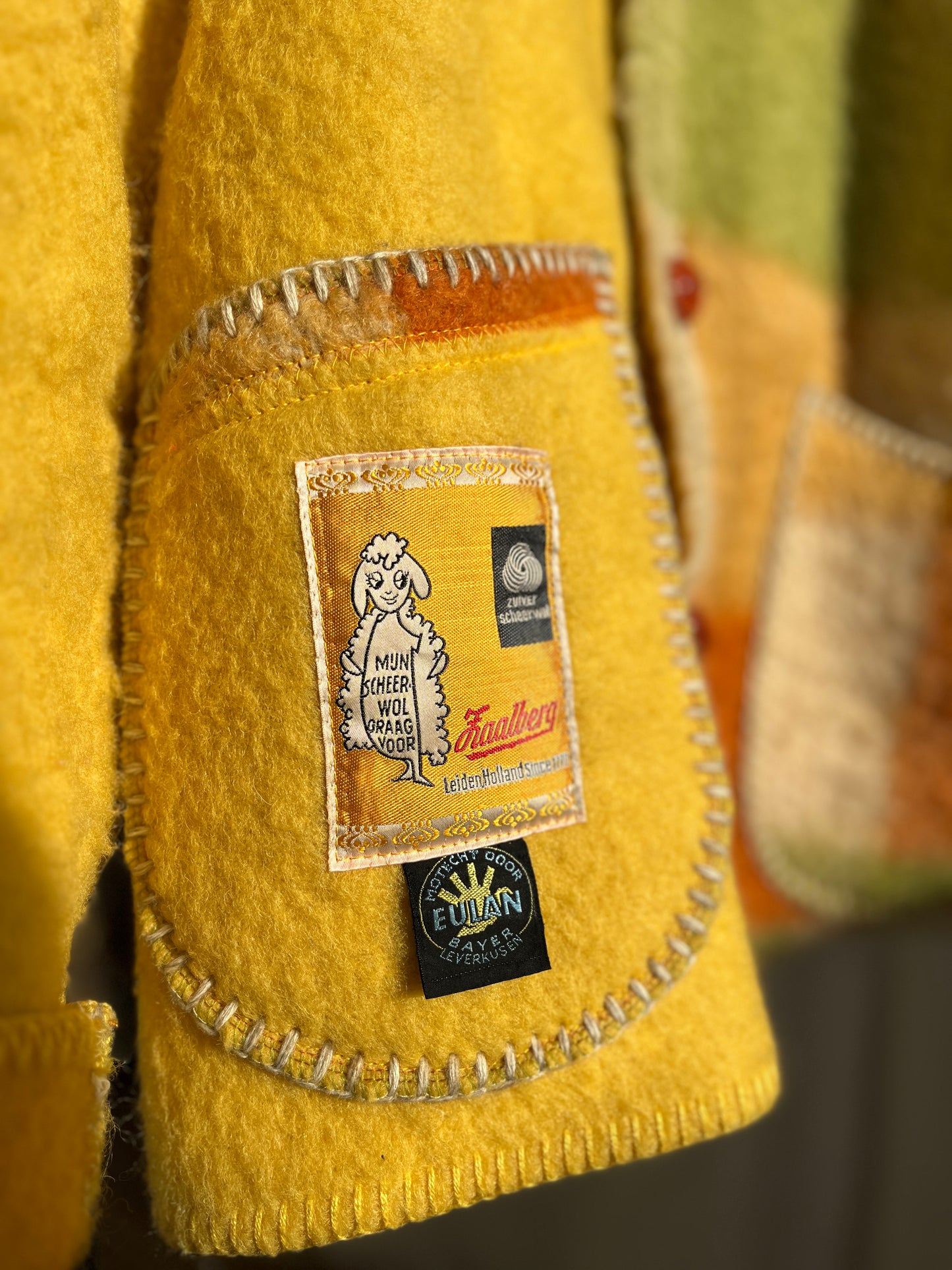Repurpose thick wool blanket turns cosy winter coat with detachable Hoodie
