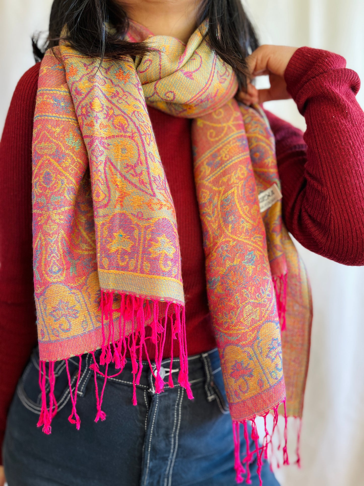 Vintage Pashmina Silk Shawl Reversible Tassel Paisley woven scarf