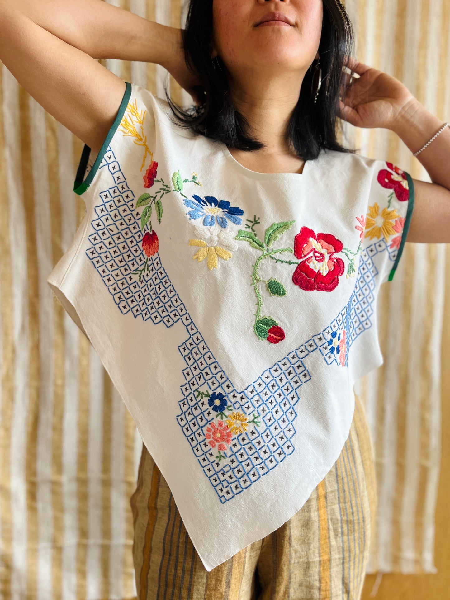 Diamond Top - Summer floral basket and tiles