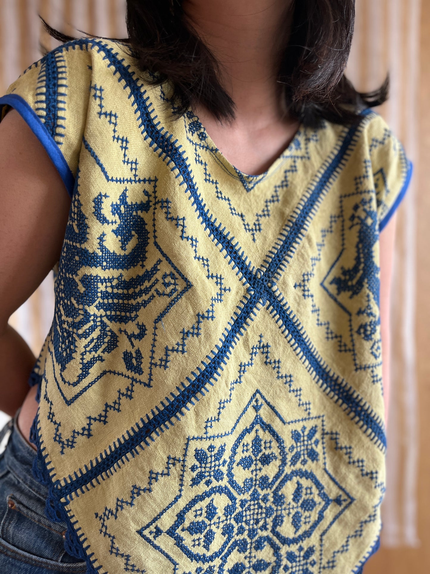 Diamond Dragon Top Cap Sleeves