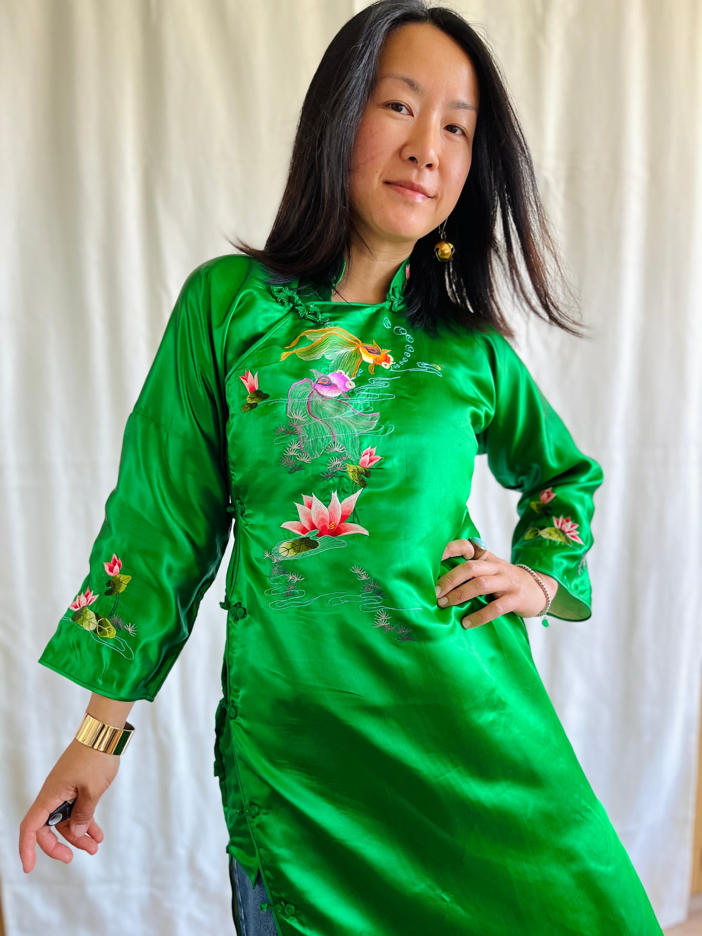Vintage 60s Handwork Chinese Satin Cheongsam Qipao with Gold fish hand embroidery
