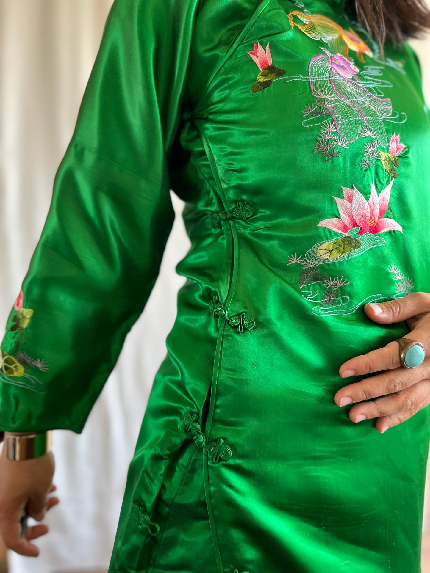 Vintage 60s Handwork Chinese Satin Cheongsam Qipao with Gold fish hand embroidery