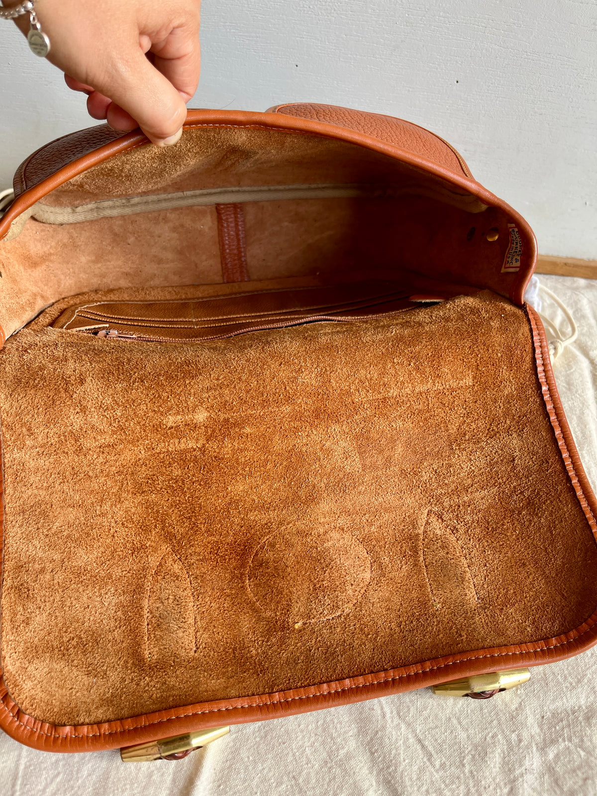Vintage Dooney & Bourke R35 Double Pocket Outback Messenger