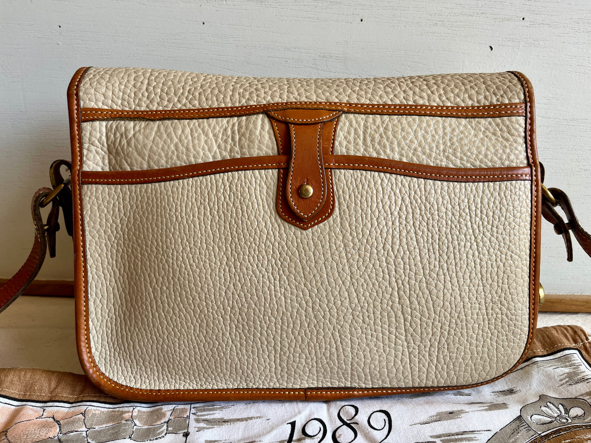 Vintage Dooney & Bourke R35 Double Pocket Outback Messenger