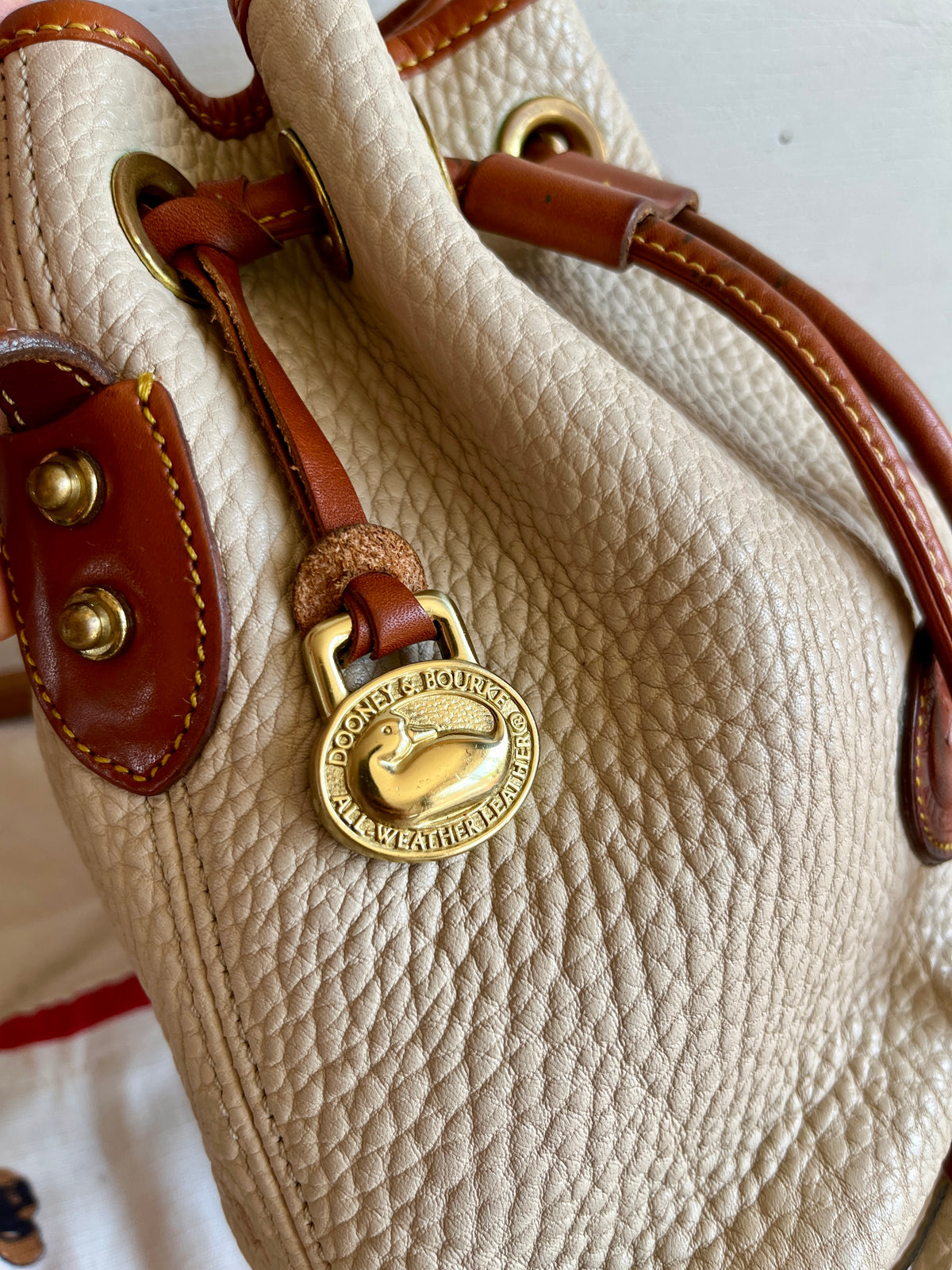Vintage Dooney & Bourke R134 Mini Drawstring Shoulder-Crossbody Bag