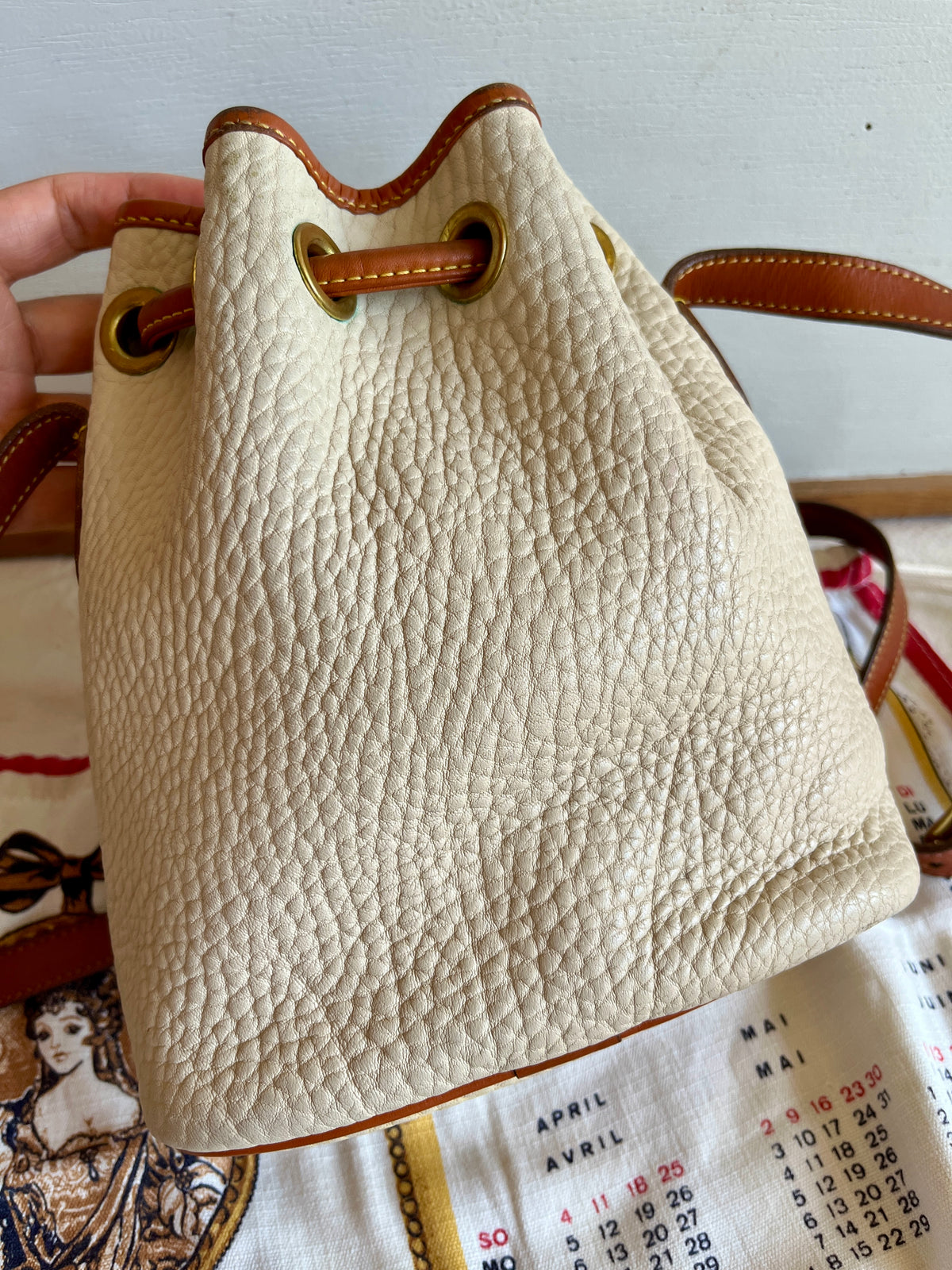 Vintage Dooney & Bourke R134 Mini Drawstring Shoulder-Crossbody Bag