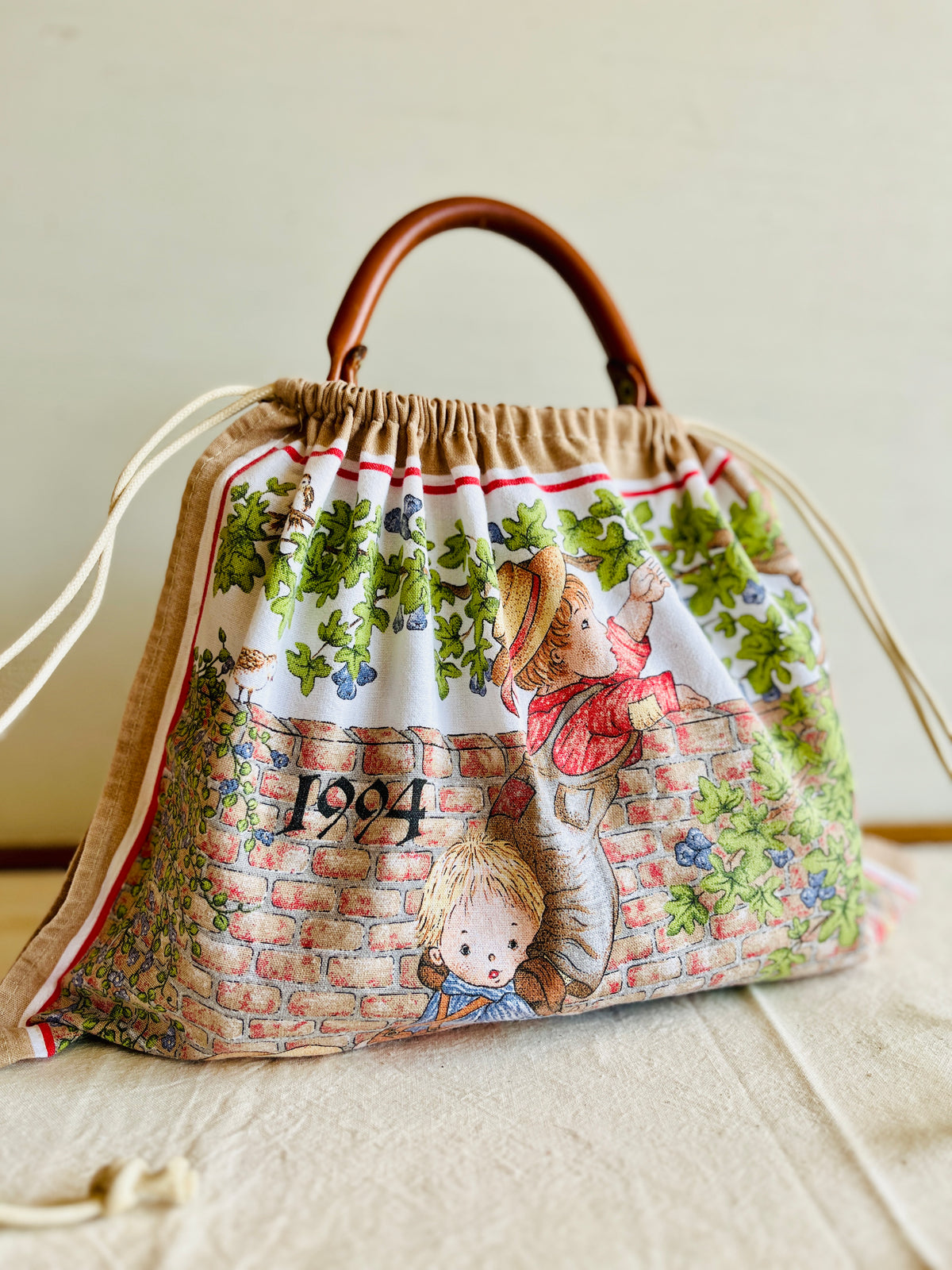 Vintage Dooney & Bourke R47 Carpet Bag Top Handle Satchel