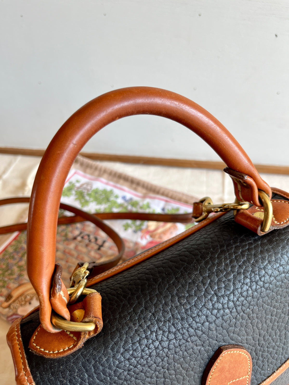 Vintage Dooney & Bourke R47 Carpet Bag Top Handle Satchel