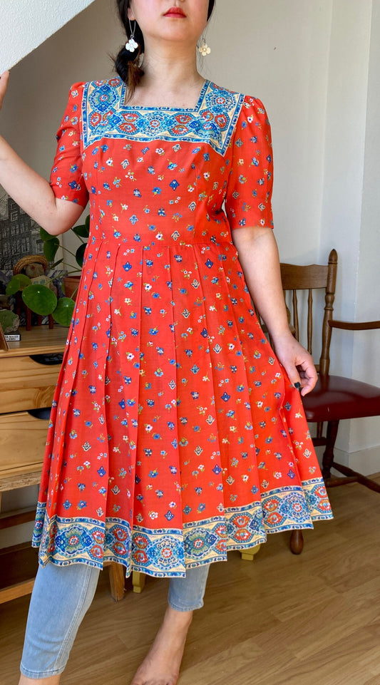 Vintage 1970s handmade floral paisley block print pleated midi dress